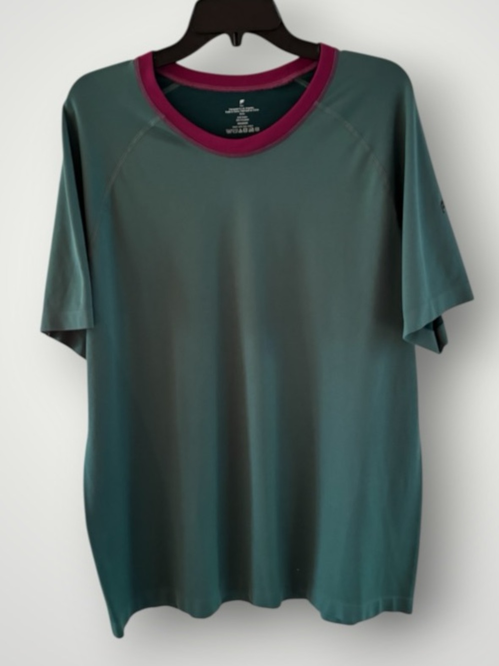 Fabletics Training Day Tee Shirt Green Athletic Tee Size XXL